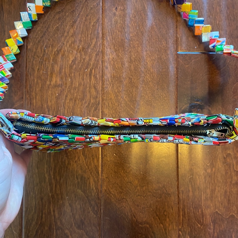 Purse made of chip bags - Picture 3 of 4
